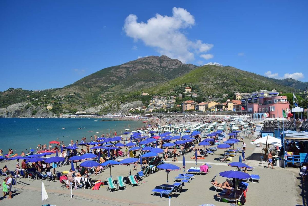Bagni Sirena Levanto (SP) prenotazione online Spiagge.it Bagni Sirena Levanto (SP) prenotazione online Spiagge.it