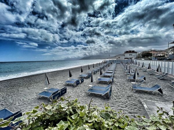 Marina Piccola Beach