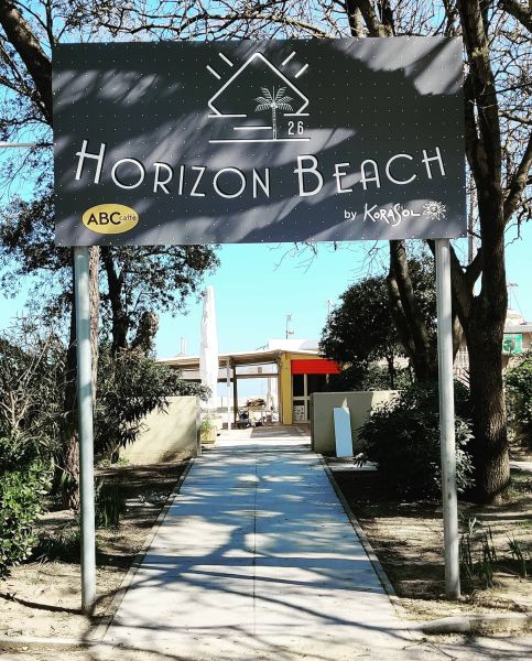 Horizon Beach