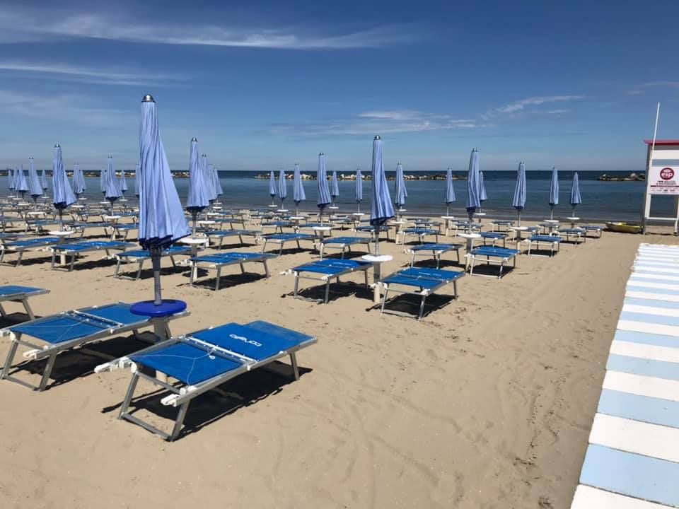 Bagno Corallo - Lido Adriano (RA) - prenotazione online | Spiagge.it