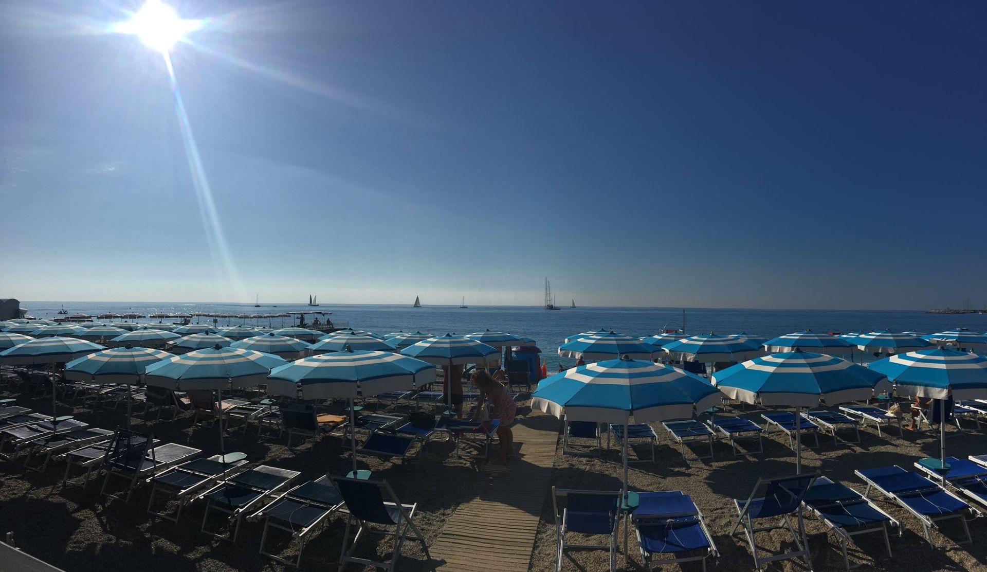 bagni mafalda royal varazze spiaggia e ristorante