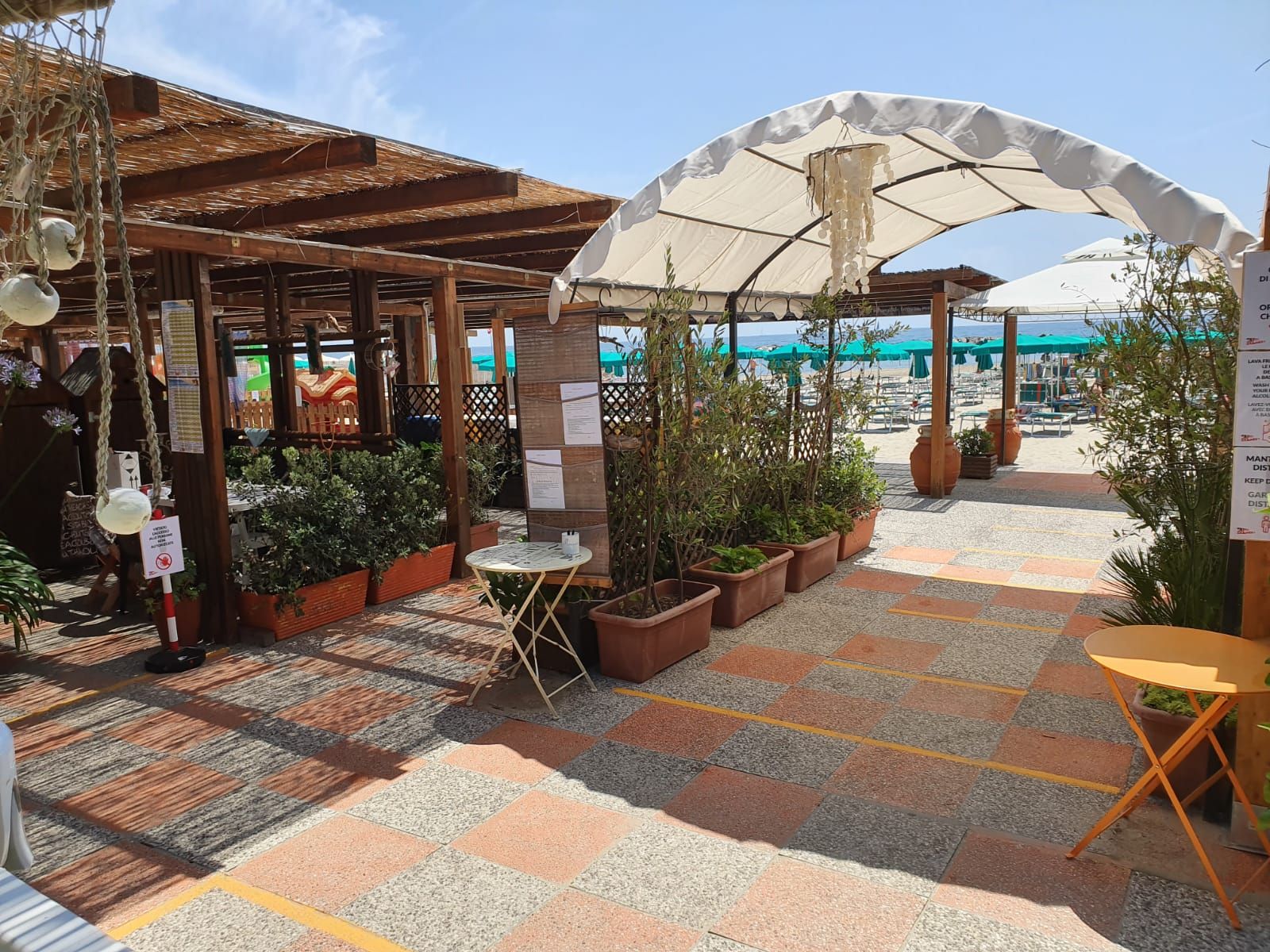 Lido Idelmery - Arma di Taggia (IM) - prenotazione online | Spiagge.it