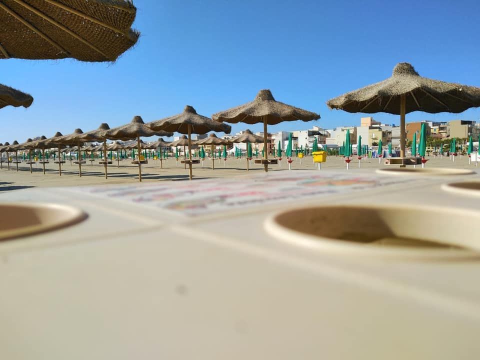 Lido Delle Rose Margherita Di Savoia (BT) prenotazione online Spiagge.it