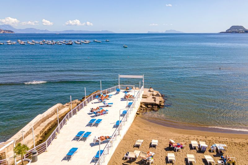 Lido Napoli Beach Club & Resort