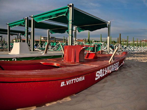 Bagno Vittoria Tirrenia PI Prenotazione Online Spiagge it Bagno Vittoria Tirrenia PI Prenotazione Online Spiagge it