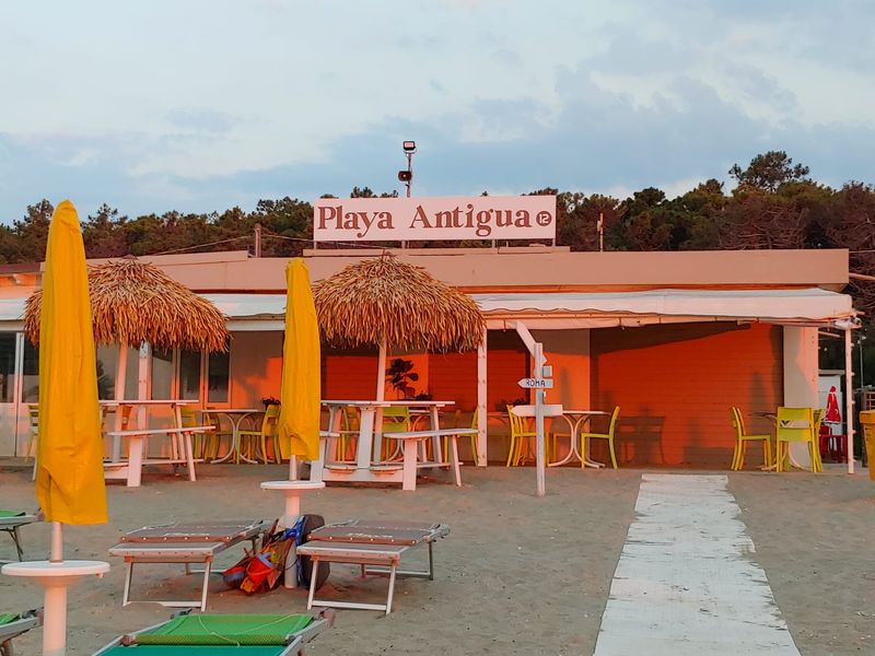 Playa Antigua