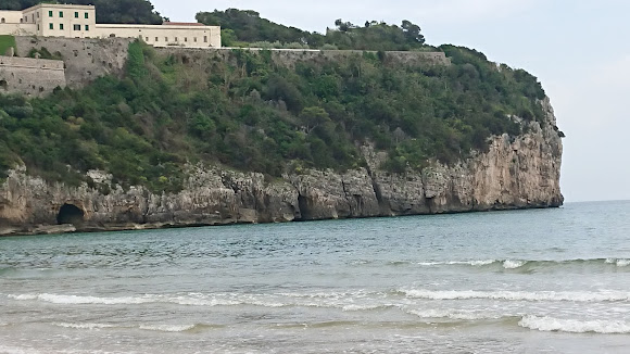 Sant'Agostino Beach