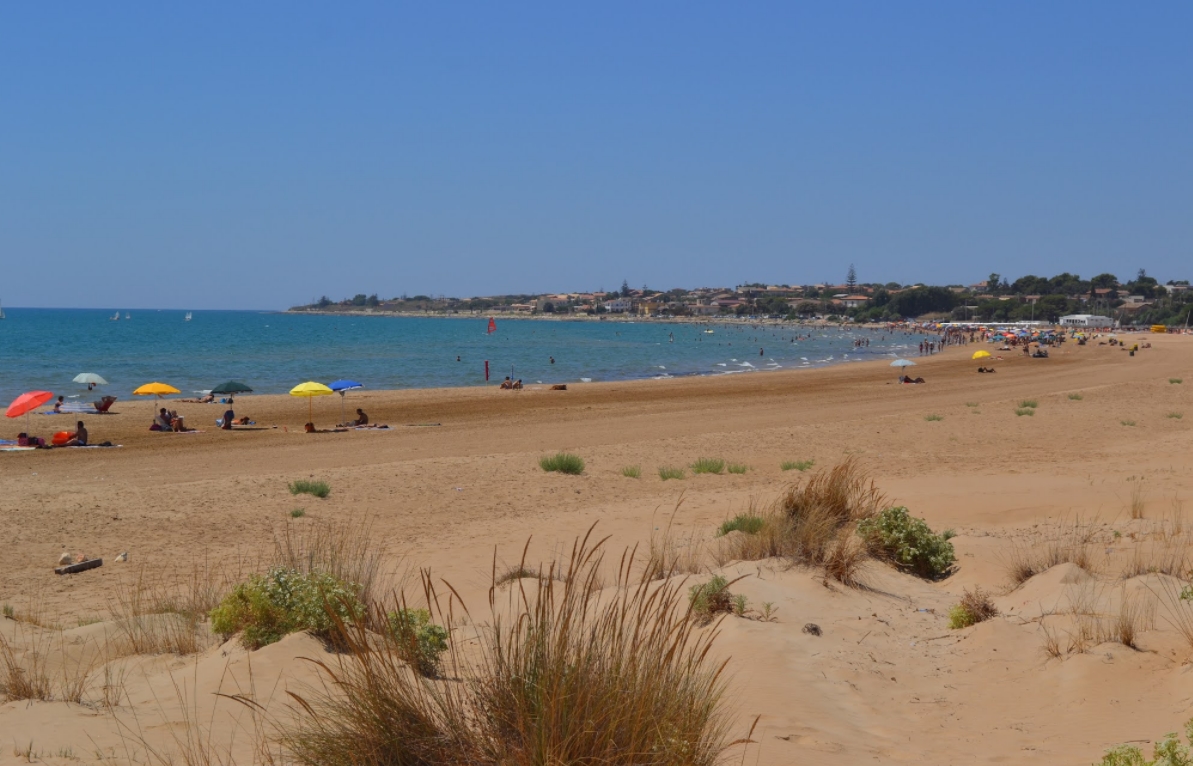 Spiaggia Della Mannara